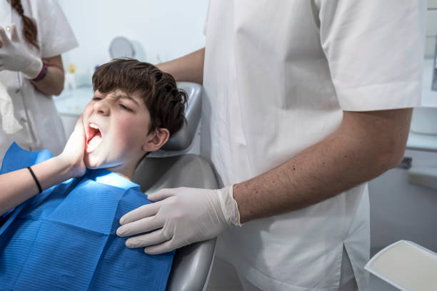Best Emergency Tooth Extraction in Kirkl, IN